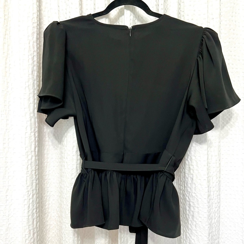 Express Ruffle top with Bow - Picture 2 of 3